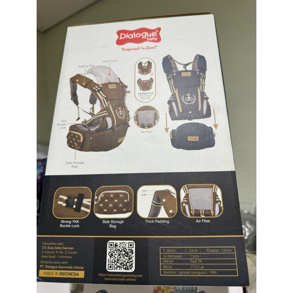gendongan hipseat dialogue 9 in 1 BNIB