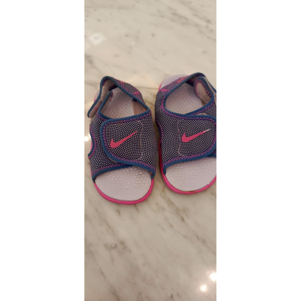 Sepatu Sendal Anak Nike Preloved