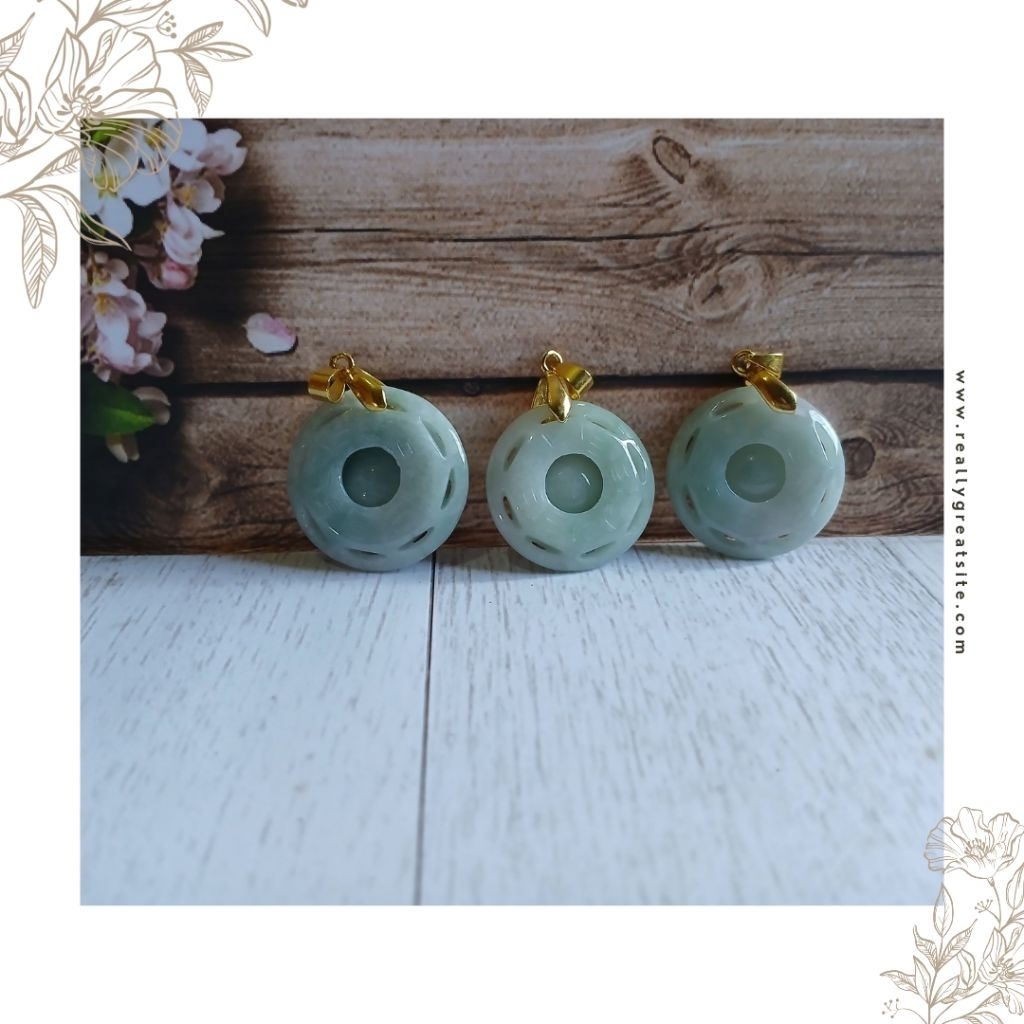 Liontin Giok Asli Bagua Bulat Double Ukir Jelly