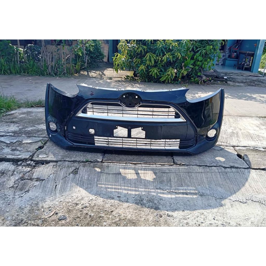 bumper bemper depan sienta original