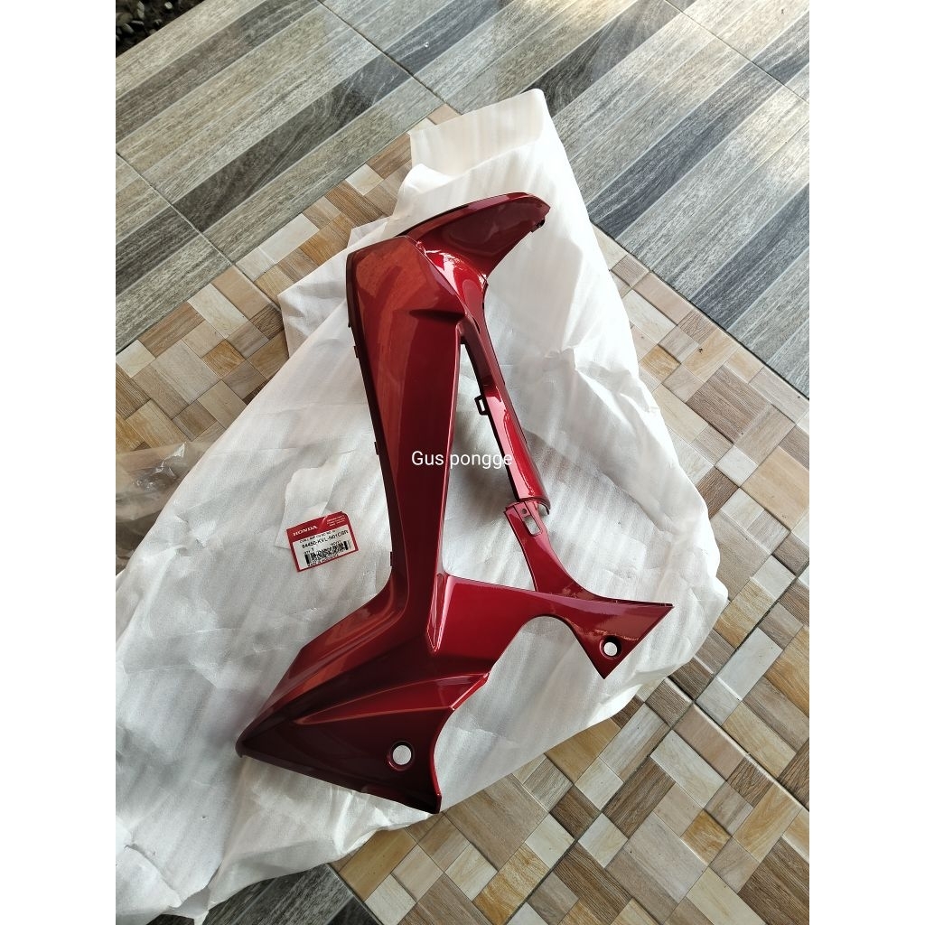 Sayap luar KVL kiri supra x 125 lama batman merah CSR original