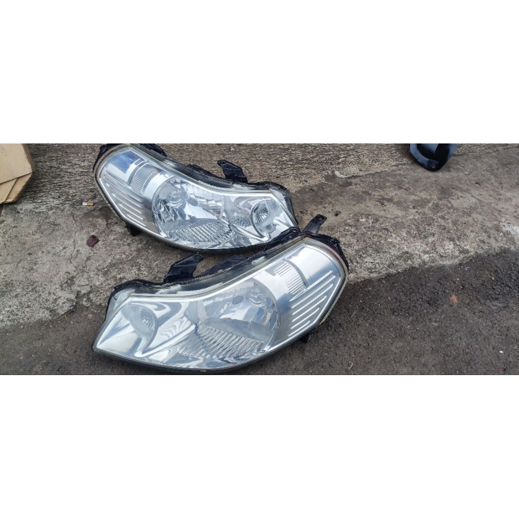 head lamp Suzuki sx 4 original seken