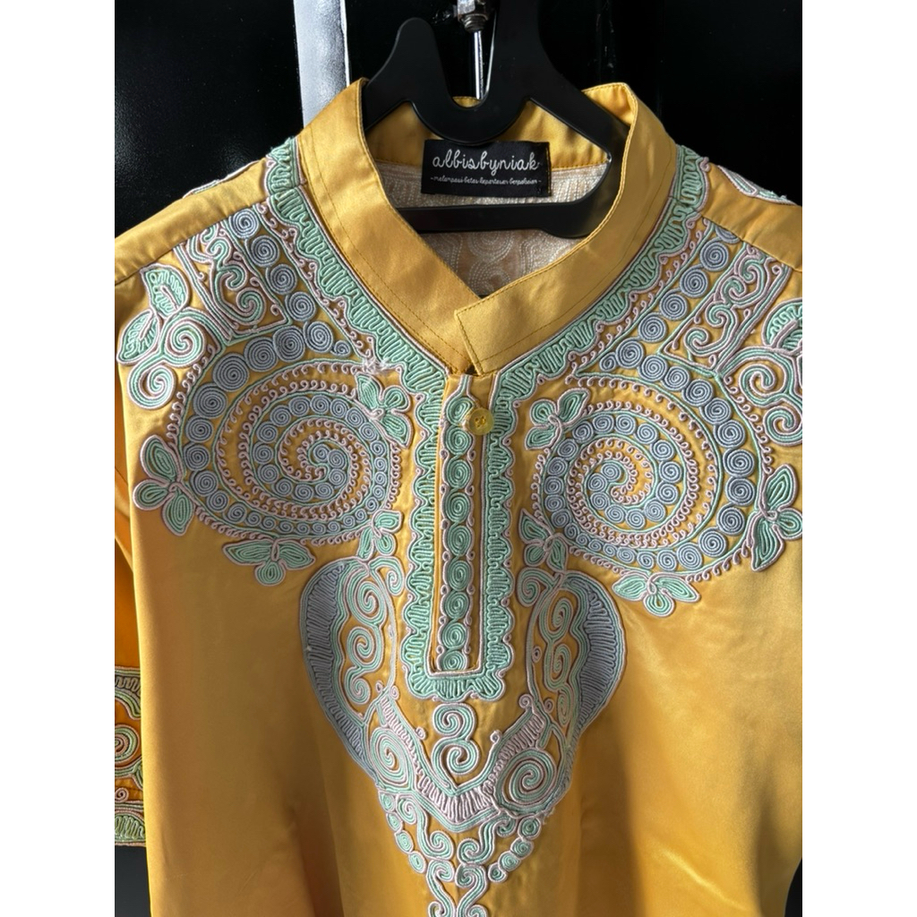 Baju koko Albis