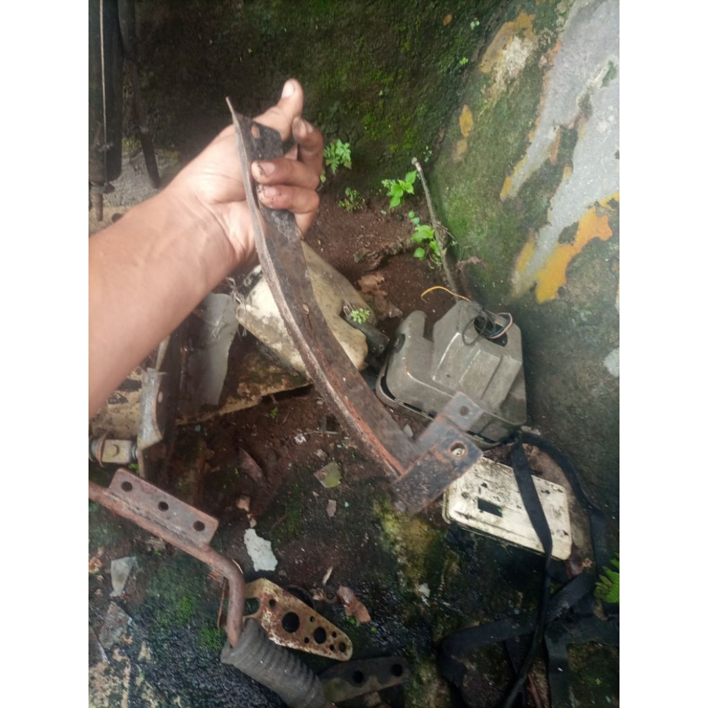 dudukan bracket breket slebor spakbor belakang Kawasaki ga2 g3ss mach jr