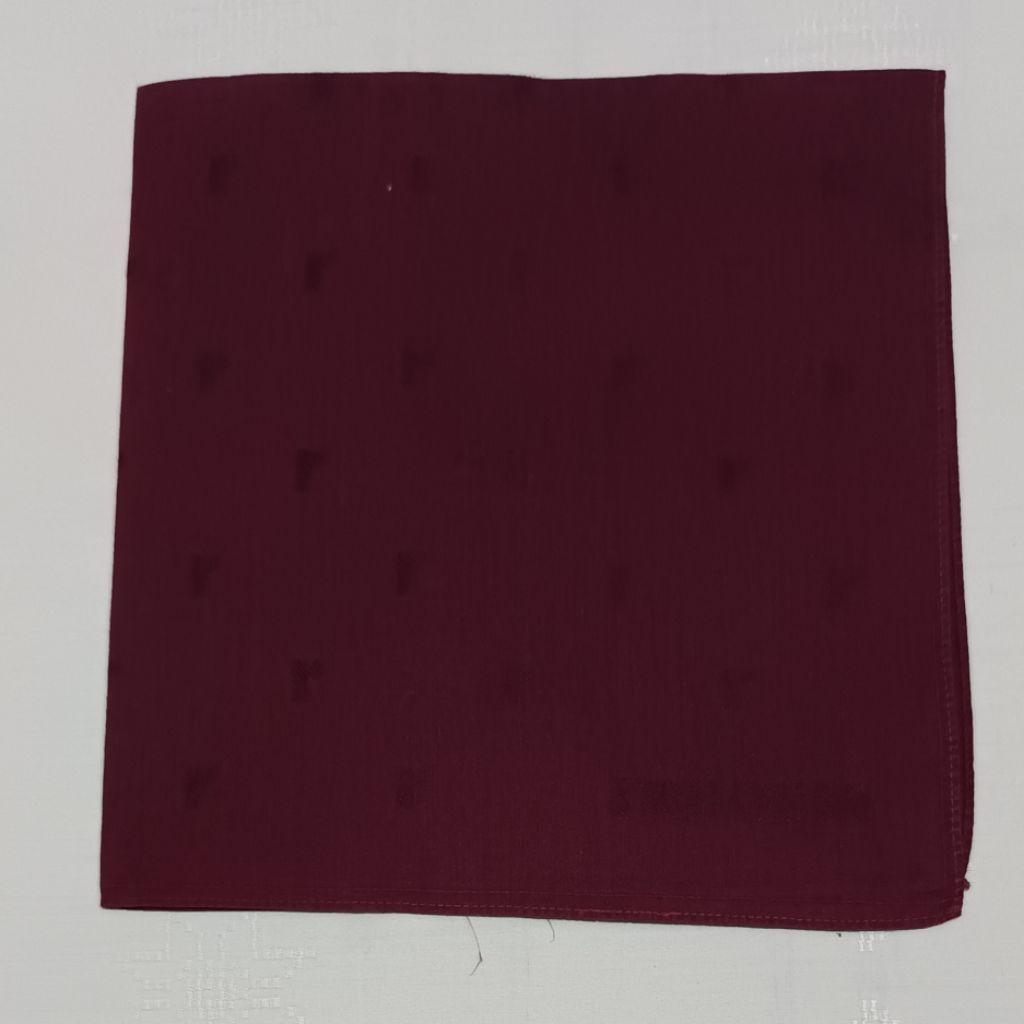 Saputangan Preloved Branded Maroon