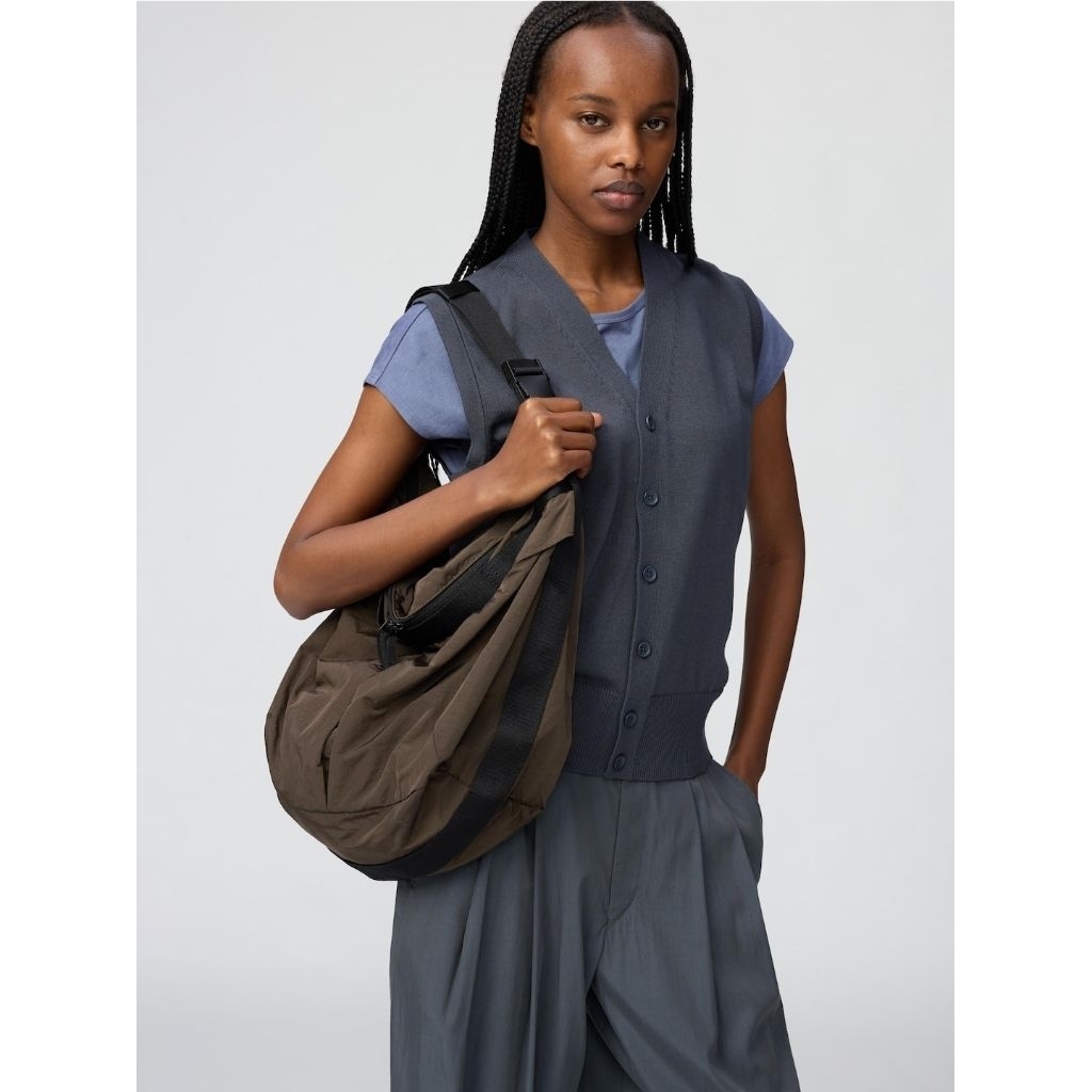 Tas Bahu Packable UNIQLO