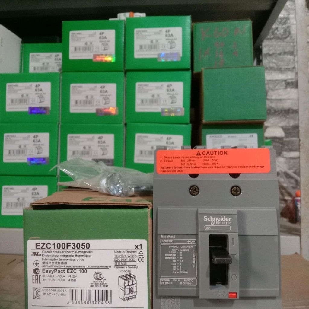 MCCB/BREAKER SCHNEIDER NEW EZC100F 3P 50A SCHNEIDER 50 AMPER