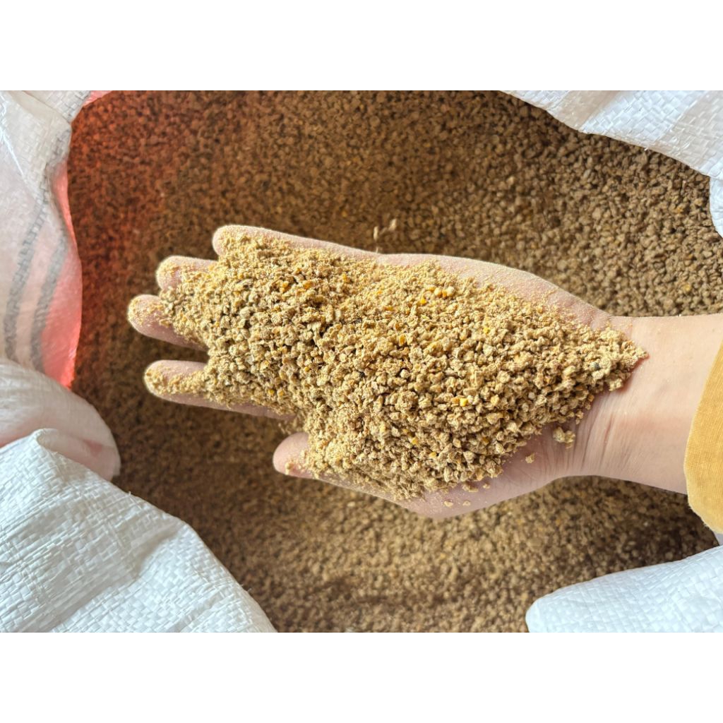 Pakan Ayam AD1 1Kg
