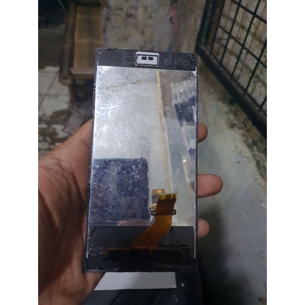 lcd Sony XZ atau XZs ori copotan