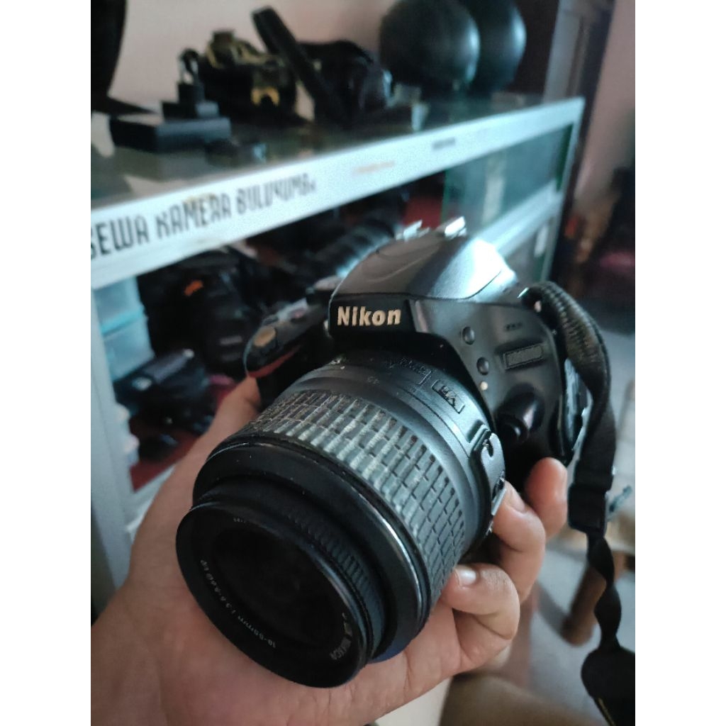 NIKON D5100