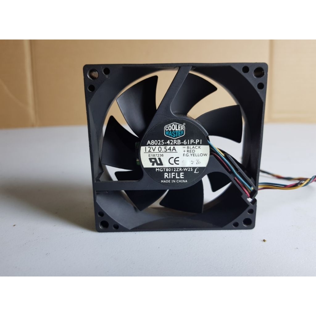 Fan kipas COOLER MASTER DC 12V_0.54A 8X8CM 4Pin