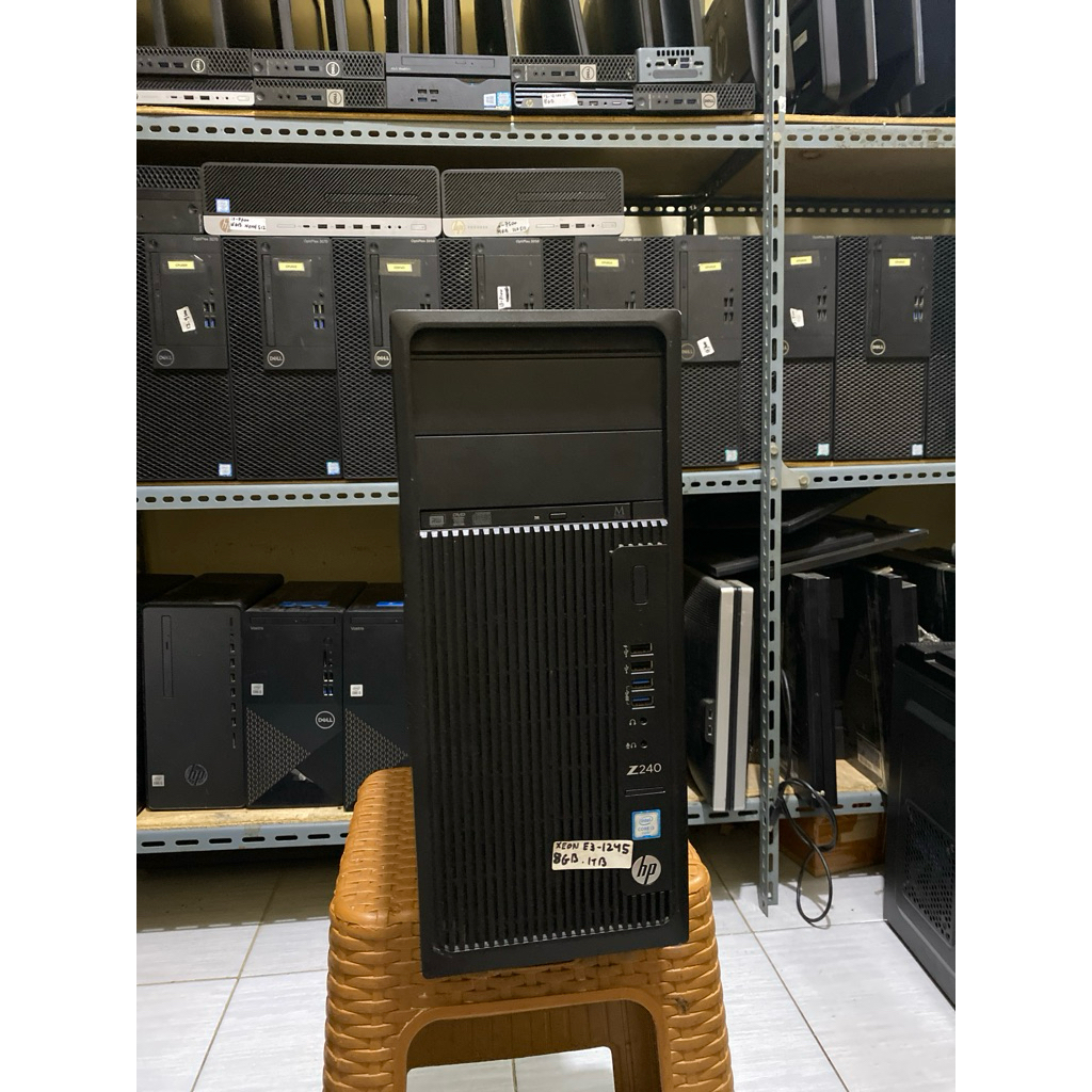 pc hp z240 xeon E3 1245 Ram 16GB HDD 1TB tingal pakai