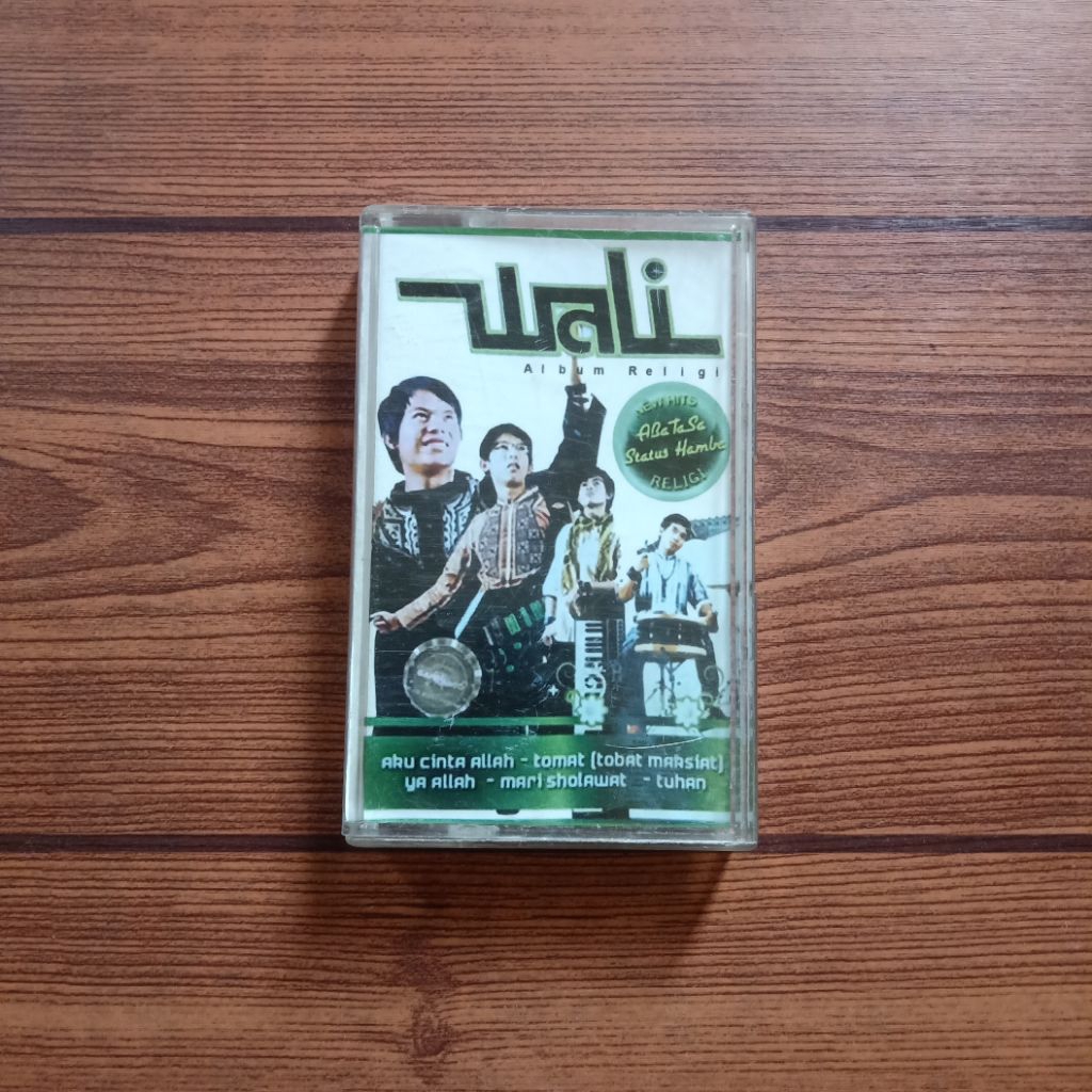 Kaset WALI BAND ( COVER REPRO ) Album Religi