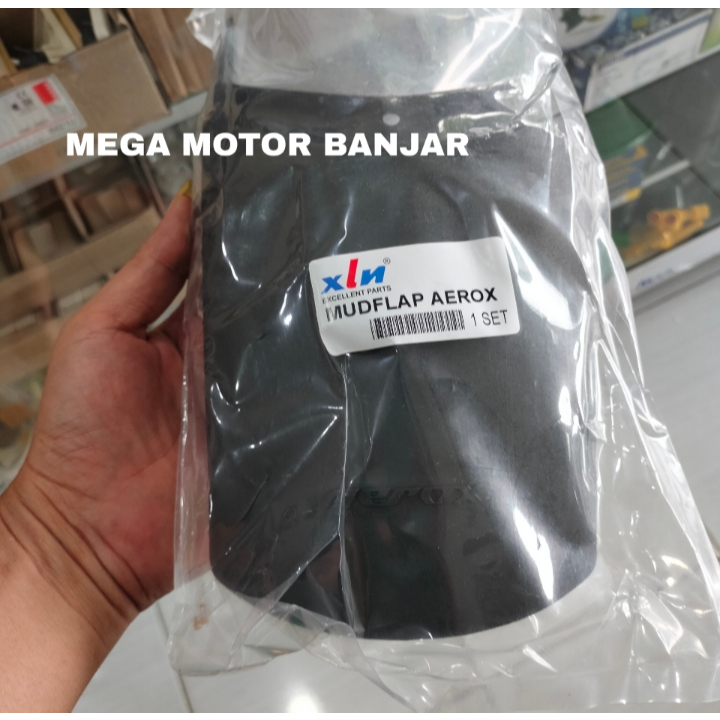 sambungan spakbor depan yamaha aerox 155 spakbor depan aerox