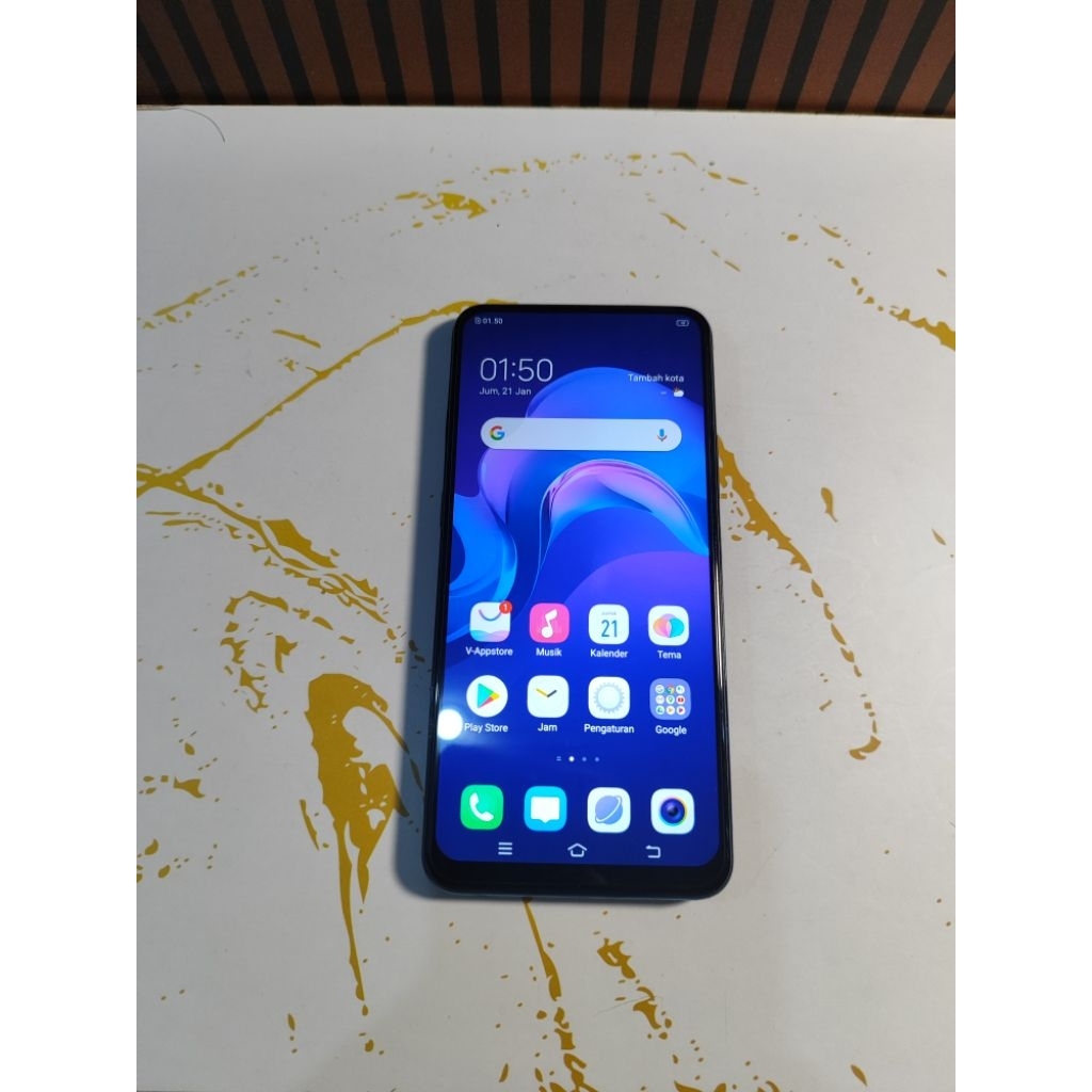 Vivo V15 6/64 second
