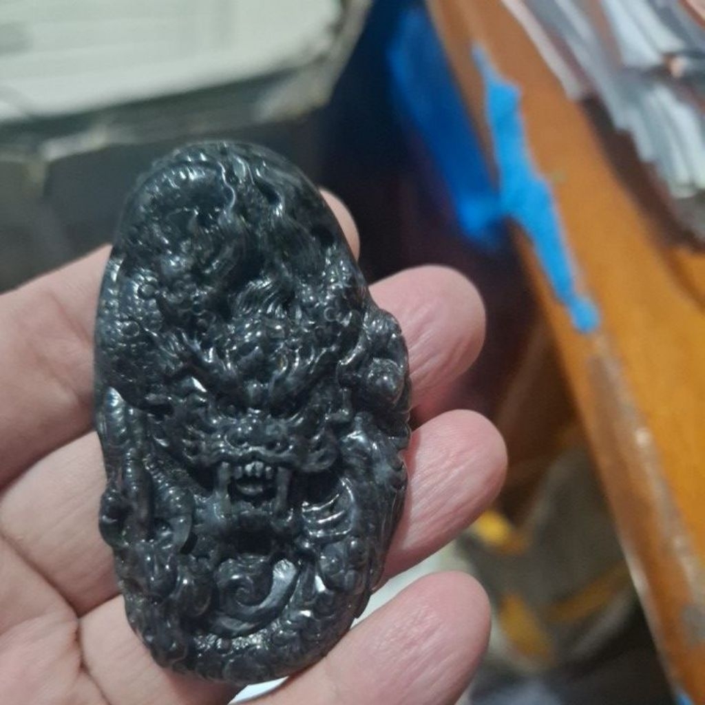 giok burma ukir naga