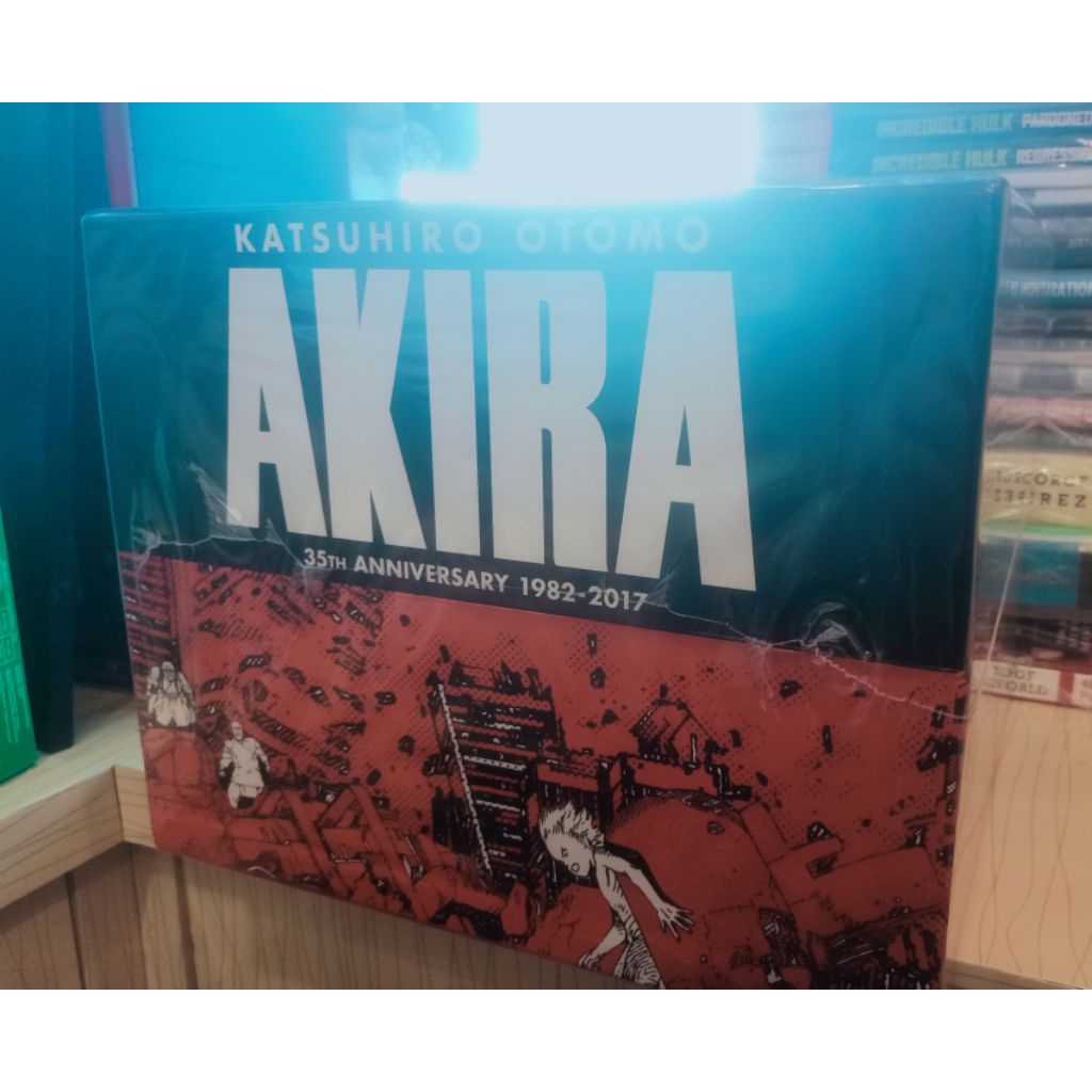Akira 35th anniversary box set (segel/original) +Bonus