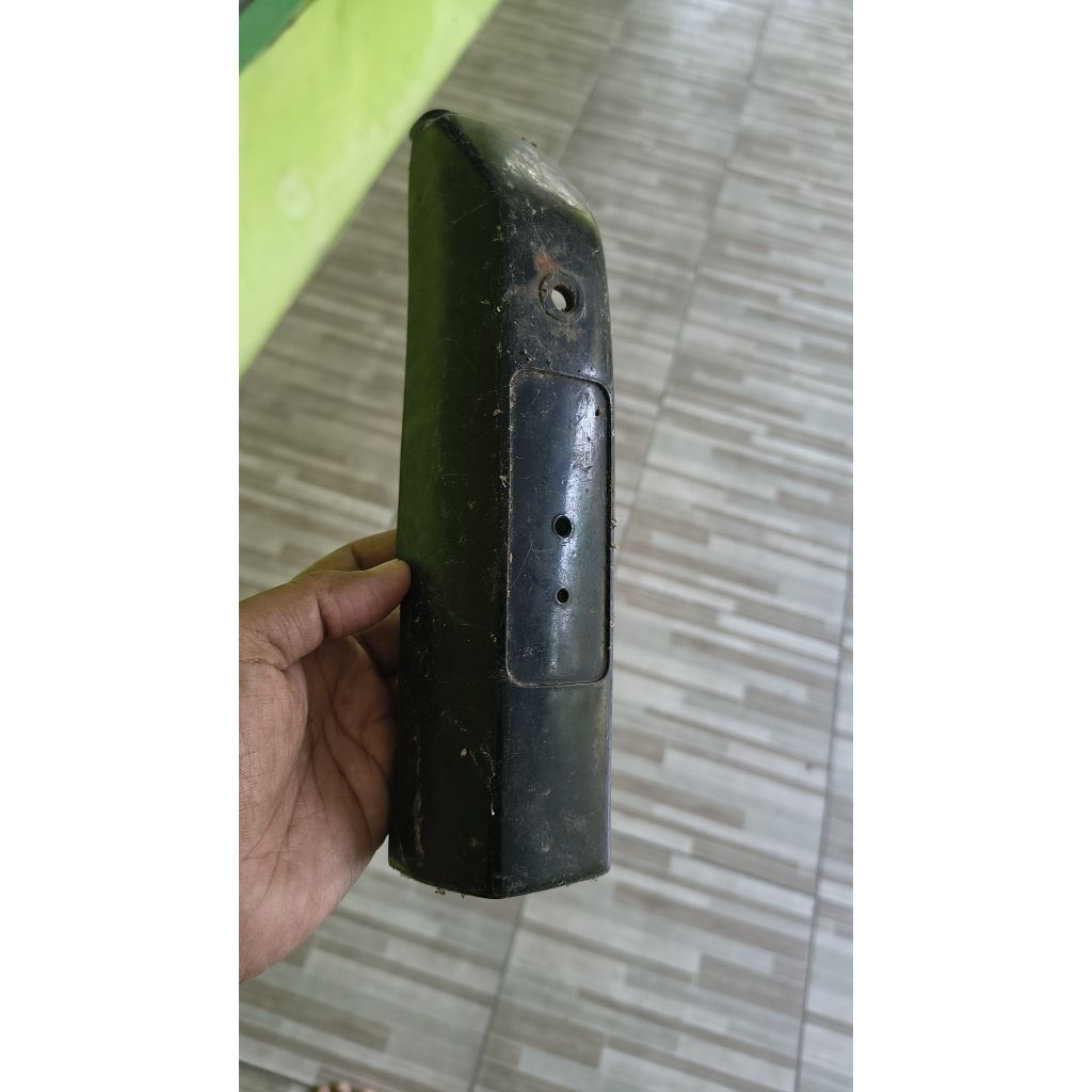 cover tutup shock depan rc bravo rc 100 bekas
