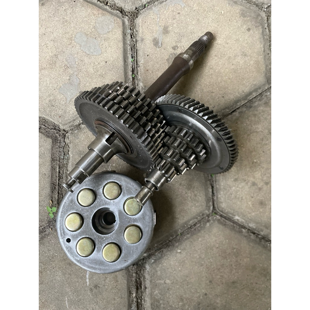 Gearset Rasio Vespa Strada AOM Garis 2 Original 66/23
