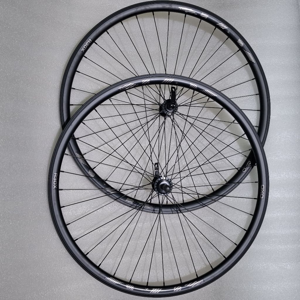 sepasang wheelset 700c hub ulir - wheelset 700c hub drat - velg 700c hub ulir drat - roda sepeda 700