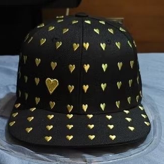 Topi Kings of Hearts, Snapback osfm, official tag Teamlife.