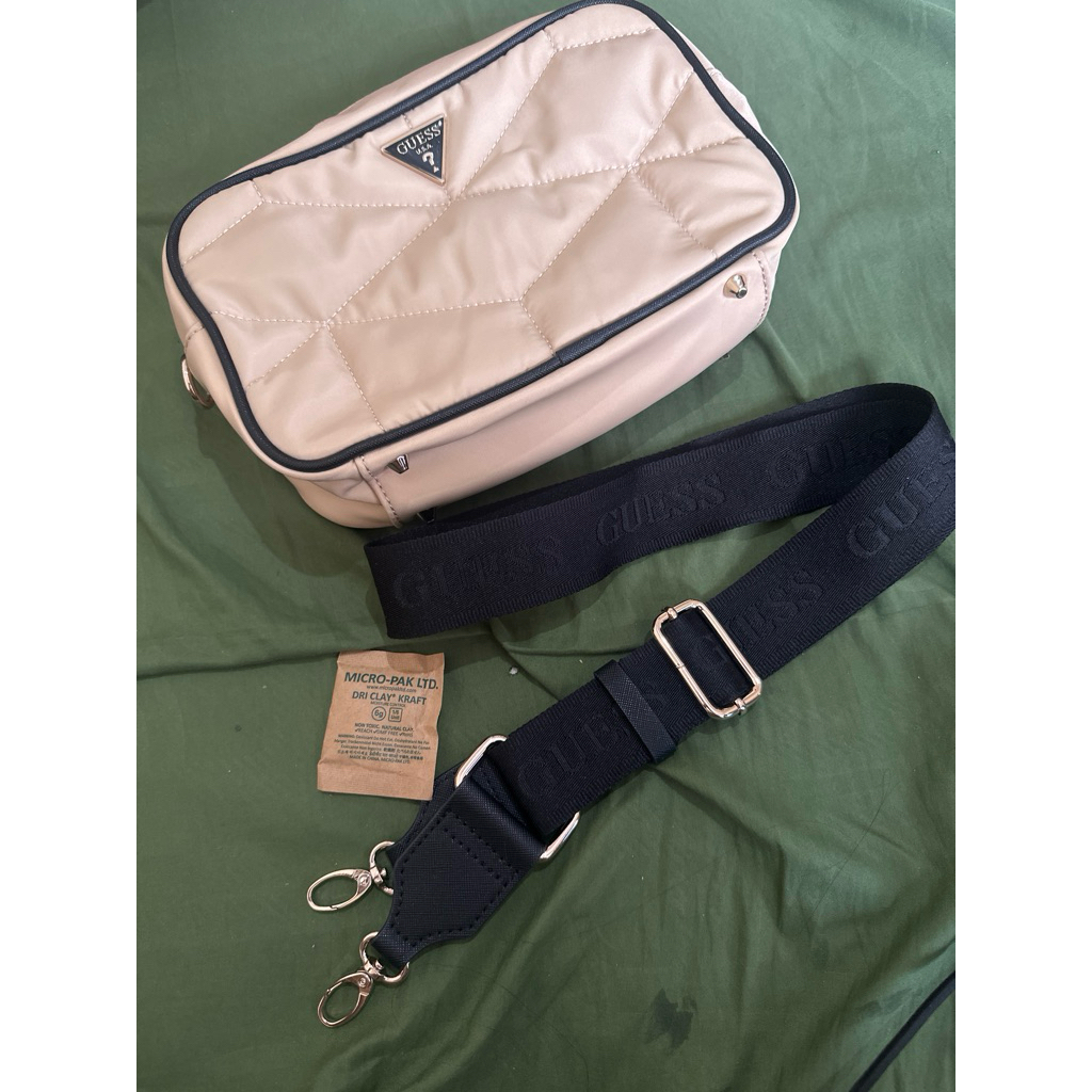 [PRELOVED] Tas Guess Bag Original 100% Guarantee
