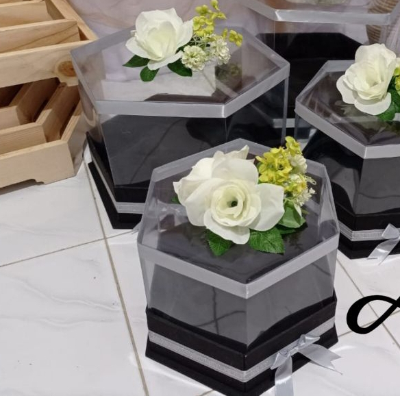 BOX HANTARAN HEXAGONAL BUNGA RANGKAI // BOX SESERAHAN // KOTAK HANTARAN // KOTAK SESERAHAN // HEXAGO