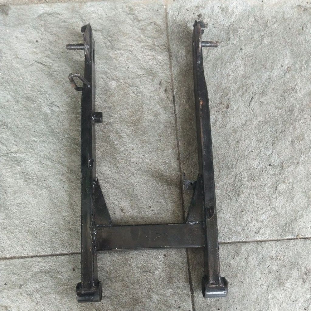 swing arm arem sasis Supra x 125 dd dobel disk original cabutan kondisi oke