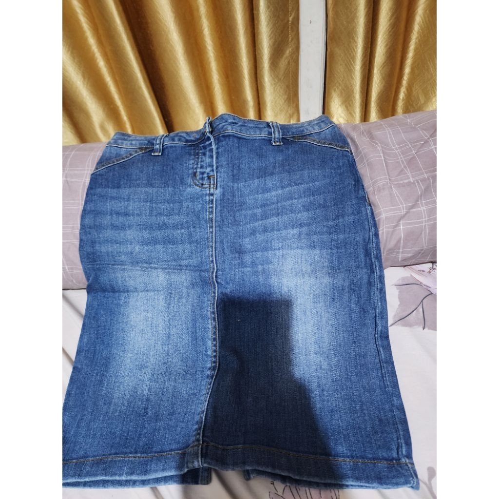 Rok Mini Rok Span Dust Wanita- Preloved