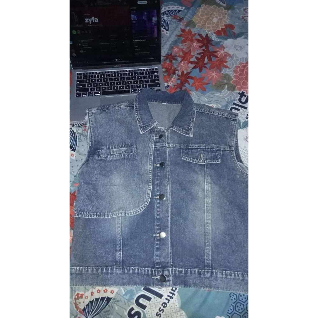 ladouce vest size s