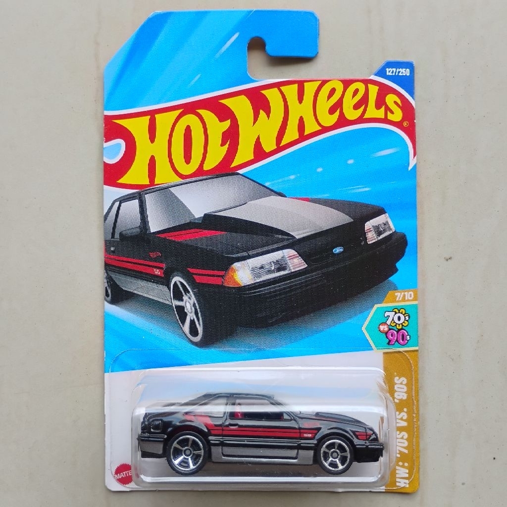 Hotwheels 92 Ford Mustang