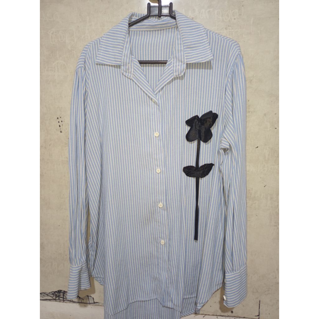 PRELOVED KEMEJA SALUR