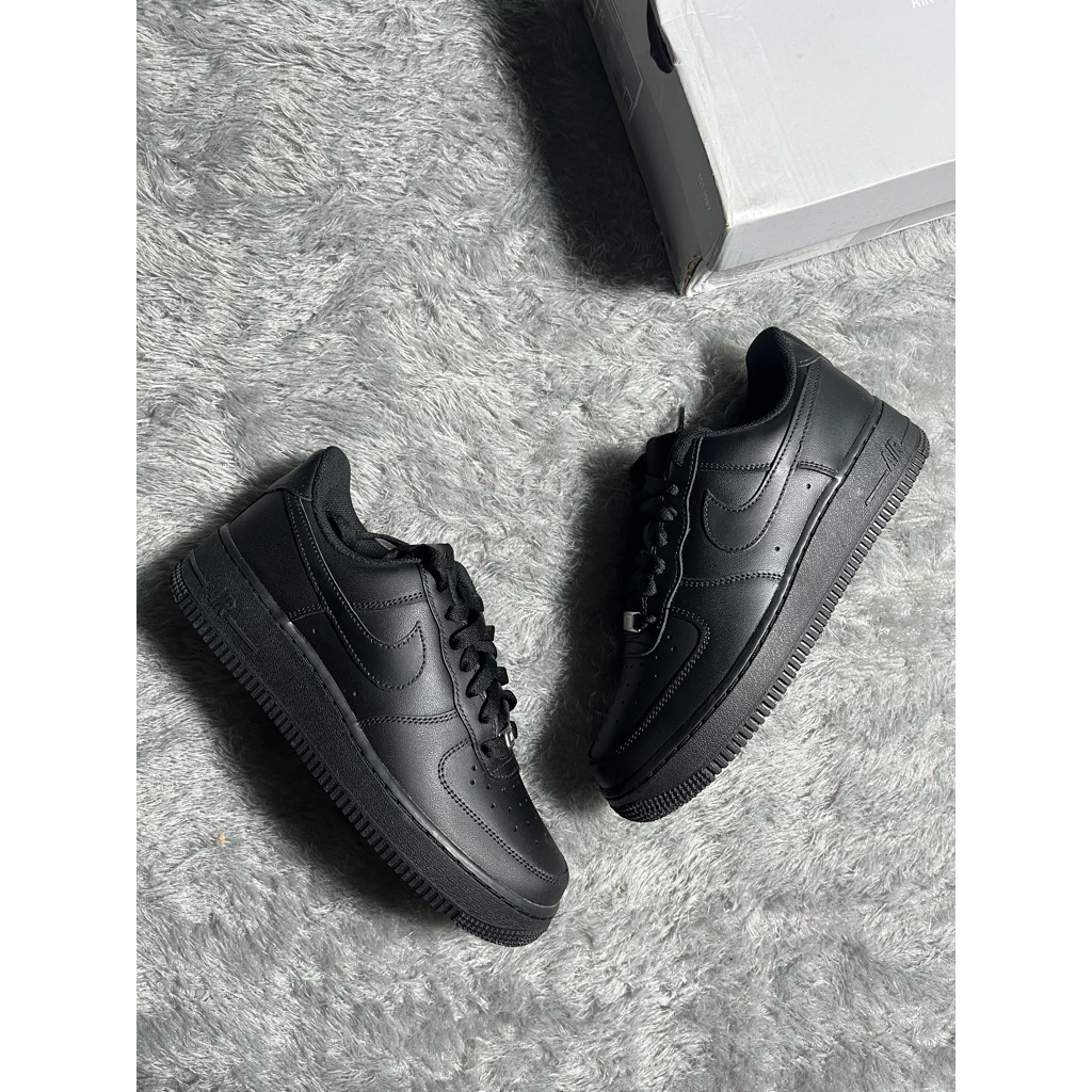 Nike Air force 1 Full Black BNIB Original