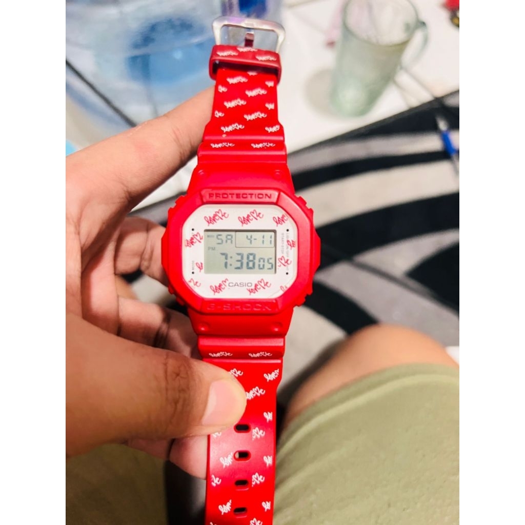 Gshock dw 5600 LH second mint