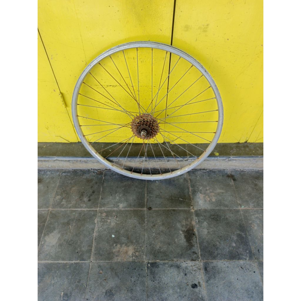 velk sepeda mtb 26 belakang saja merk araya second