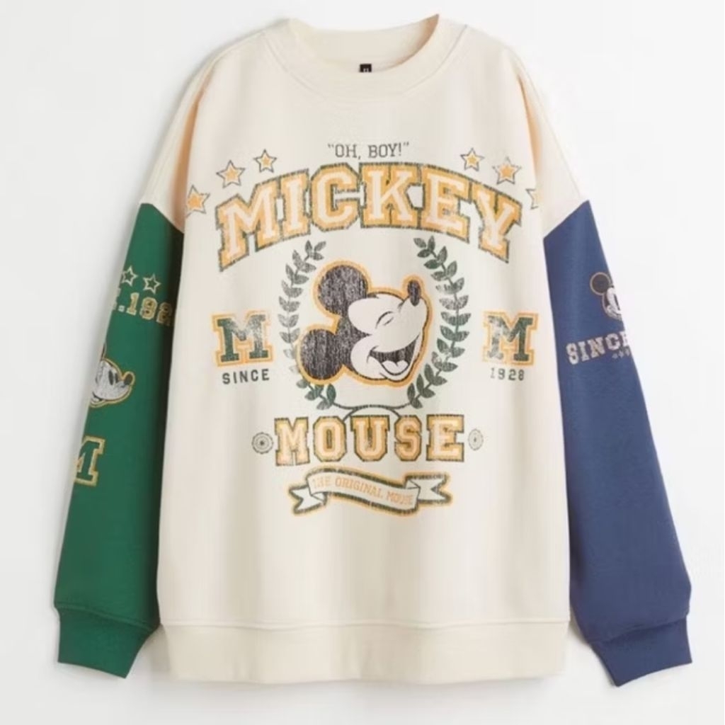 [ preloved ] H&M Disney Mickey Oversized Sweater Original Store