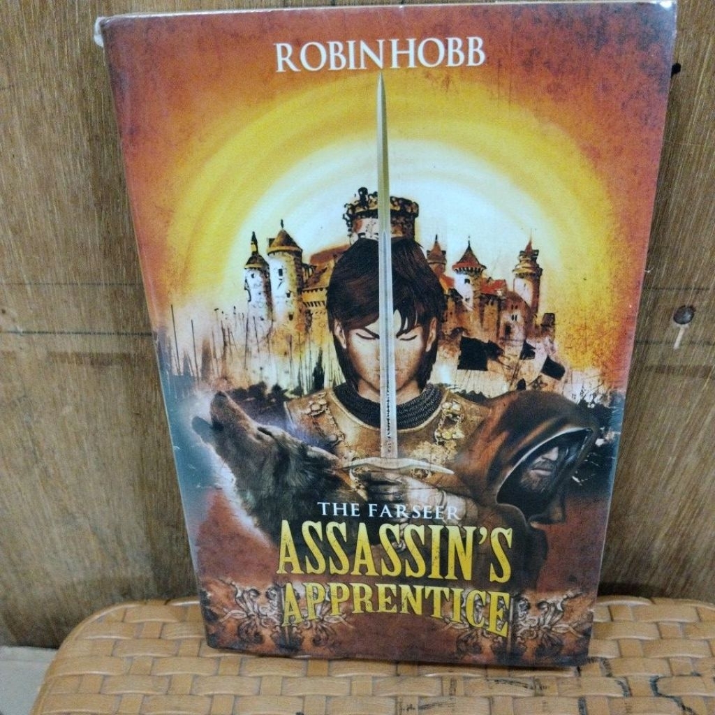 BUKU BARU STOK LAMA ORIGINAL:THE FARSEER/ASSASSIN'S APPRENTICE)ROBIN HOBB