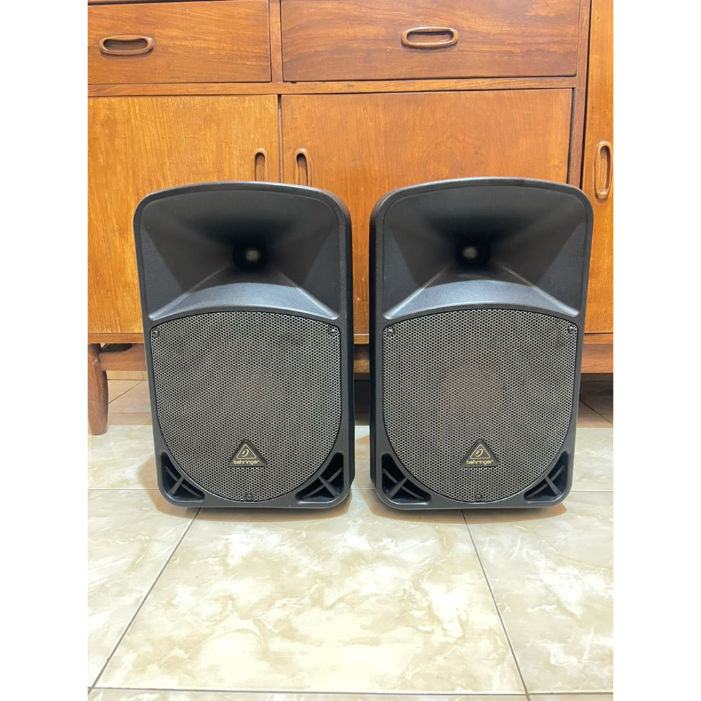speaker aktif 10inch behringer B110D