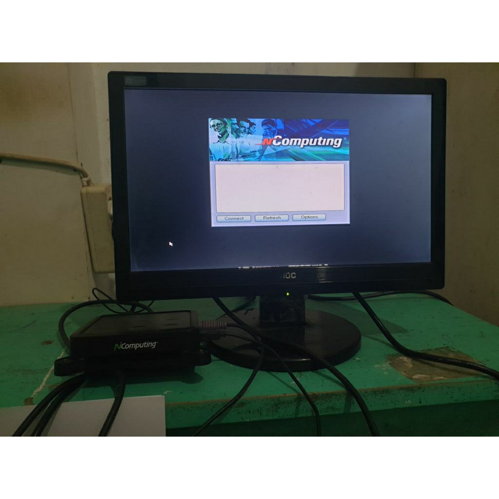 NCOMPUTING L230 + CASE + LOGITECH K100 CLASSIC KEYBOARD