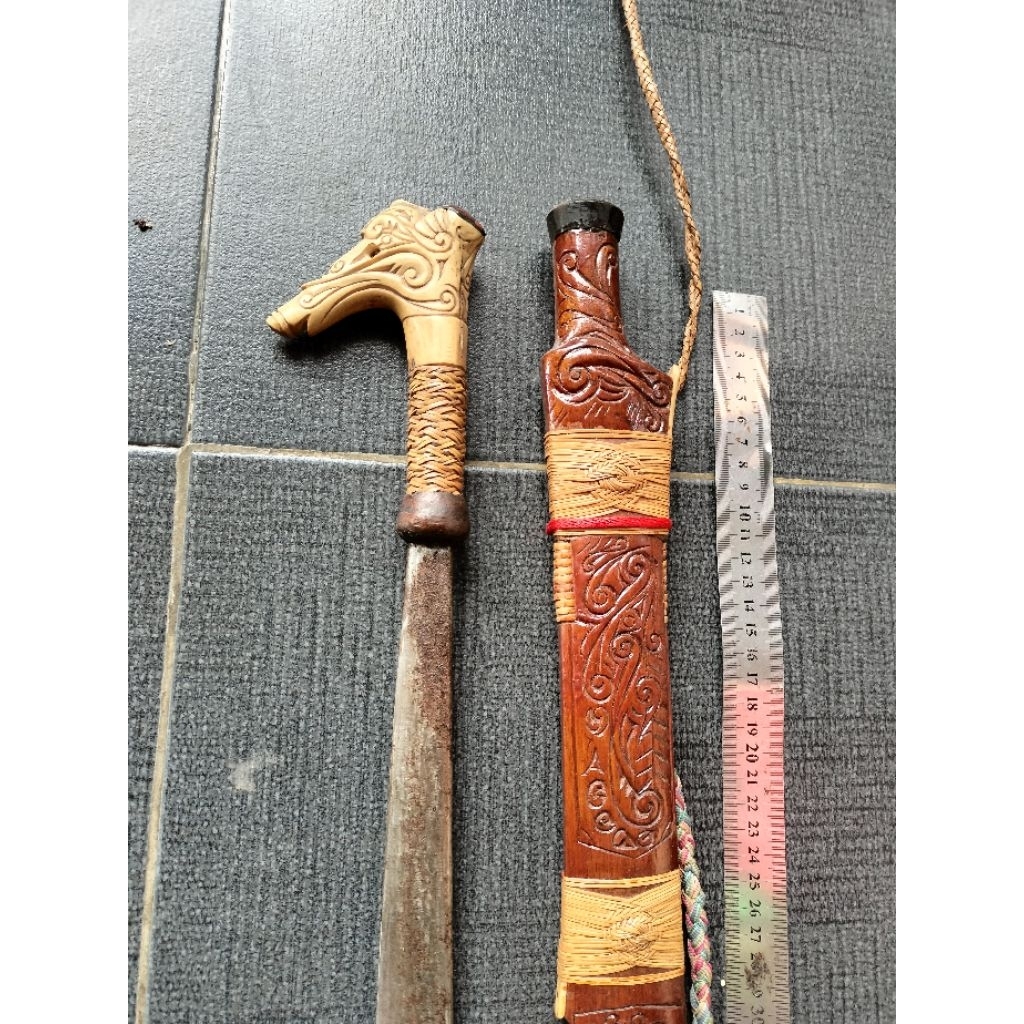 Pusakaa antik dayak gagang tandukk ru saa pupul pjg67cman.