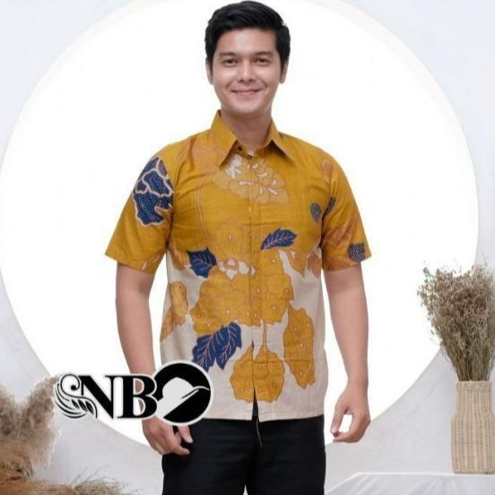 KEMEJA BATIK PRIA LENGAN PENDEK MOTIF MAWAR KUNING