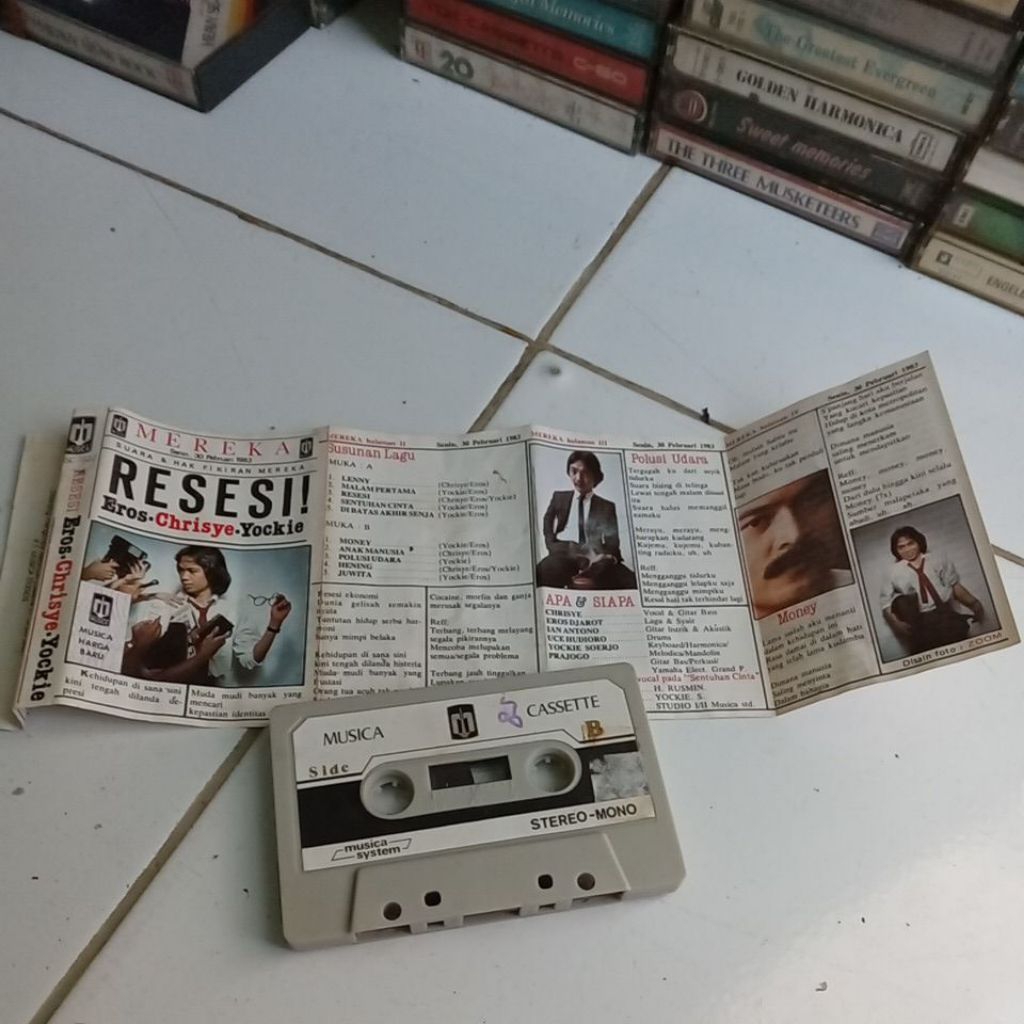 KASET  RARE  COLLECTION MEREKA  RESESI EROS CHRISYECYOCKIE