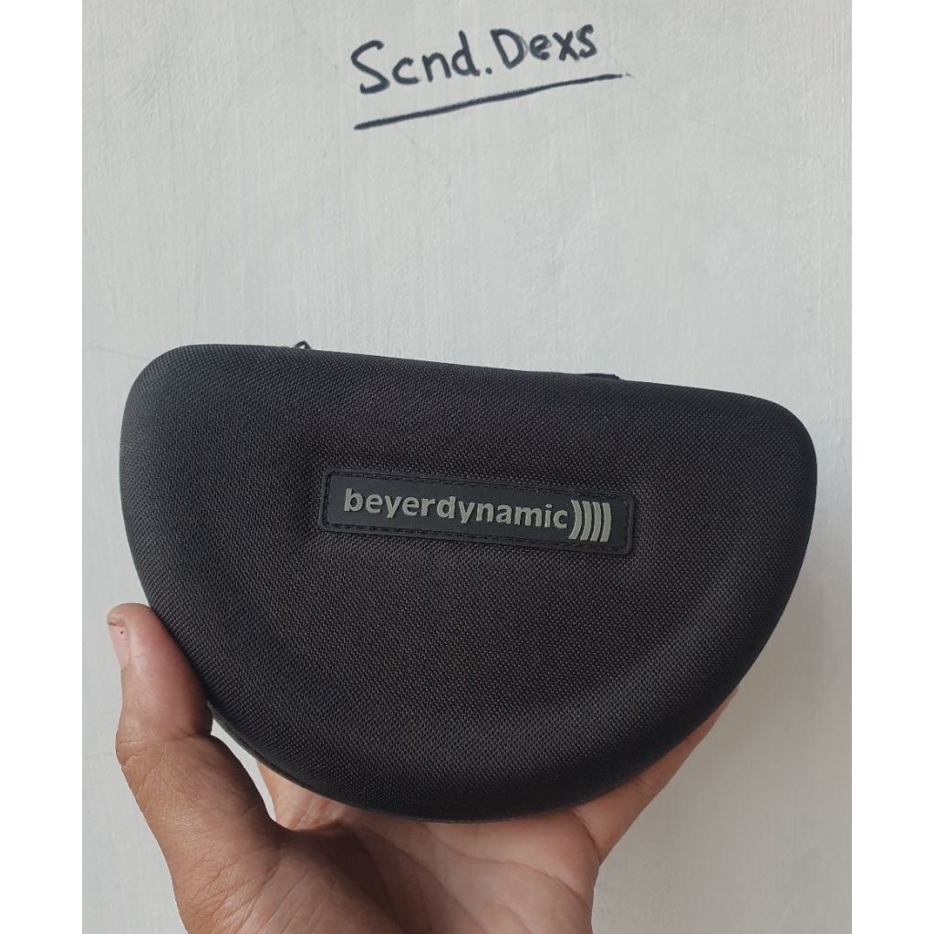 Case headphone Beyerdynamic