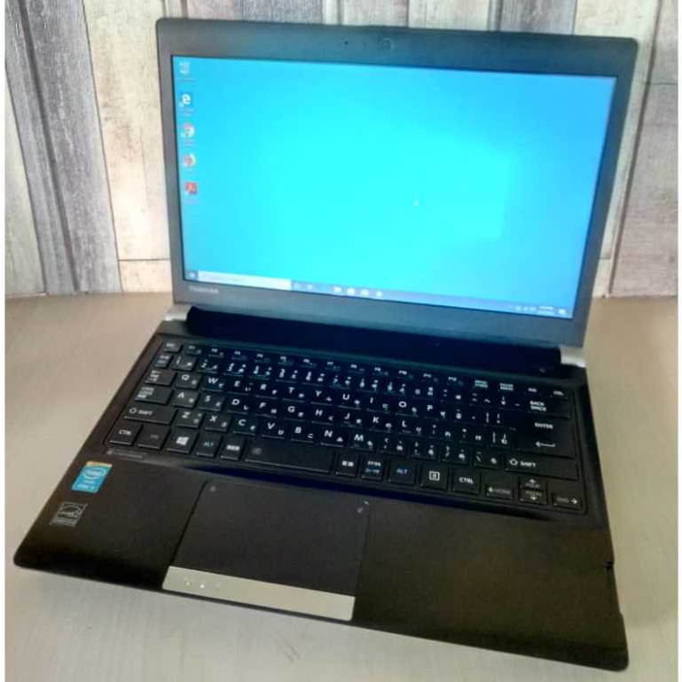 ARZenComp_Laptop Toshiba R734 Core i3
