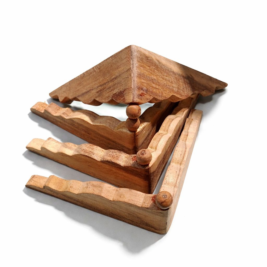 Kaki Sangkar Kotak Kayu Jati Finishing Halus