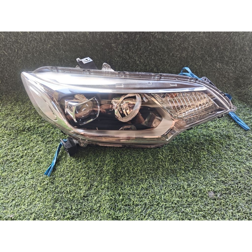 Headlamp Lampu Depan Honda Jazz GK5 2015 2016 2017 Original