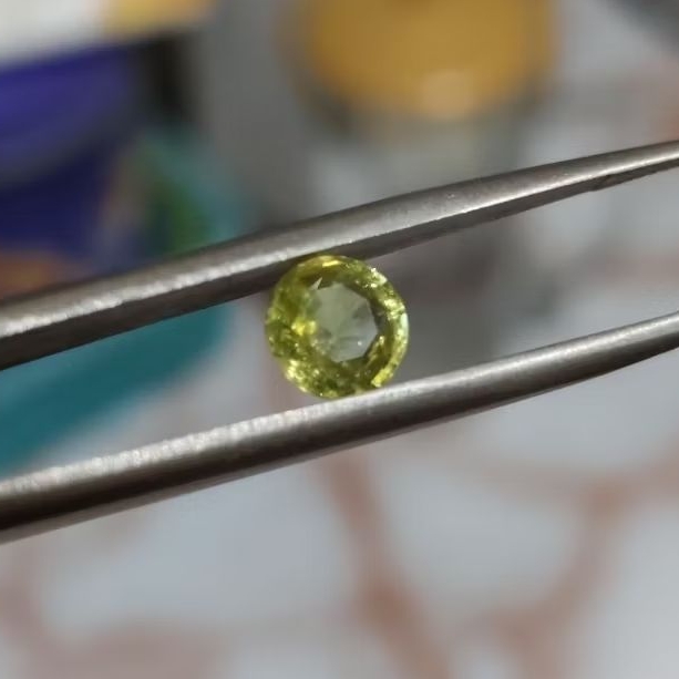 Natural Sphene Rainbow No Treatment Kristal Luster Pelangi Gemericik