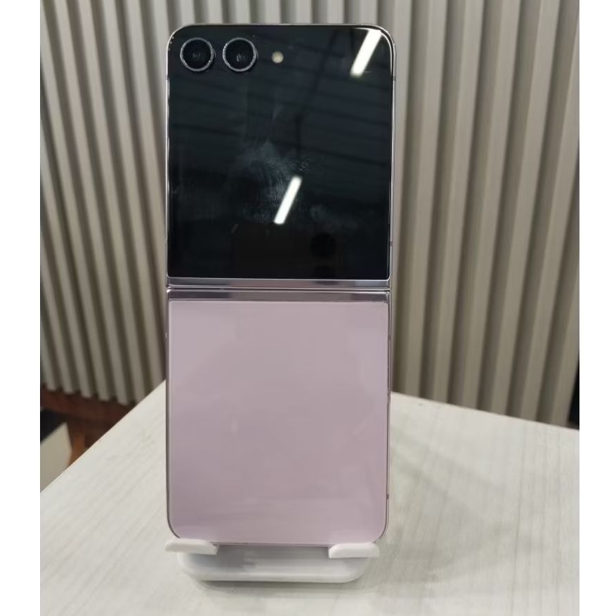 Samsung Galaxy Z flip 5 8/512GB Second Resmi