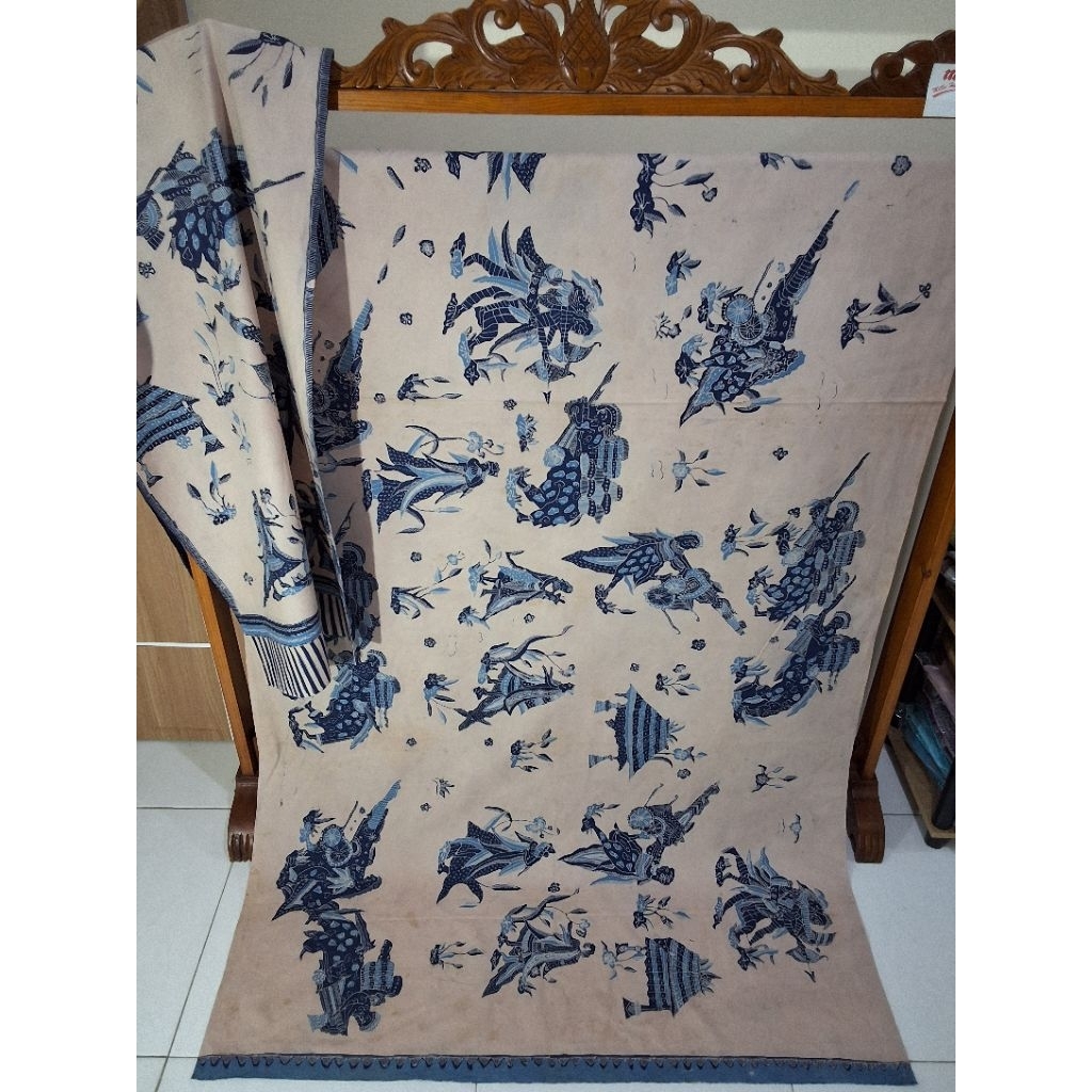 Kain Panjang Batik Kontemporer/Kain Panjang Batik Tulis/Kain Batik Panjang Cerita Rakyat/Kain Batik 