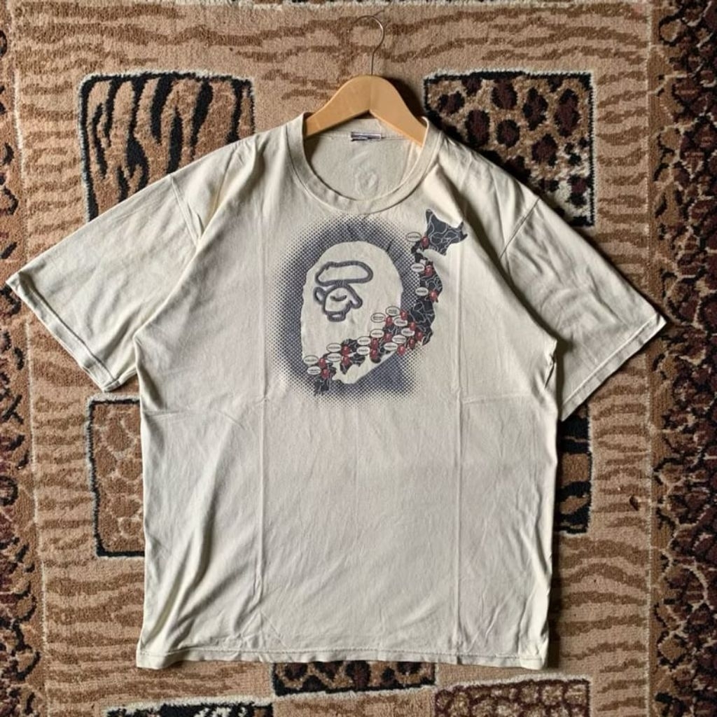 Preloved Kaos A Bathing Ape